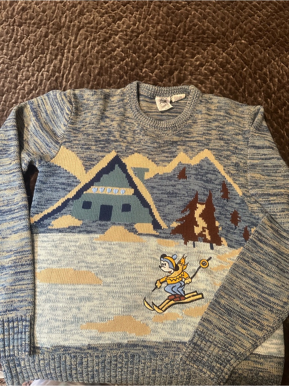 VTG 70s Kennington Disney Mickey Mouse Ski Sweater Cabin Winter Slopes size L.